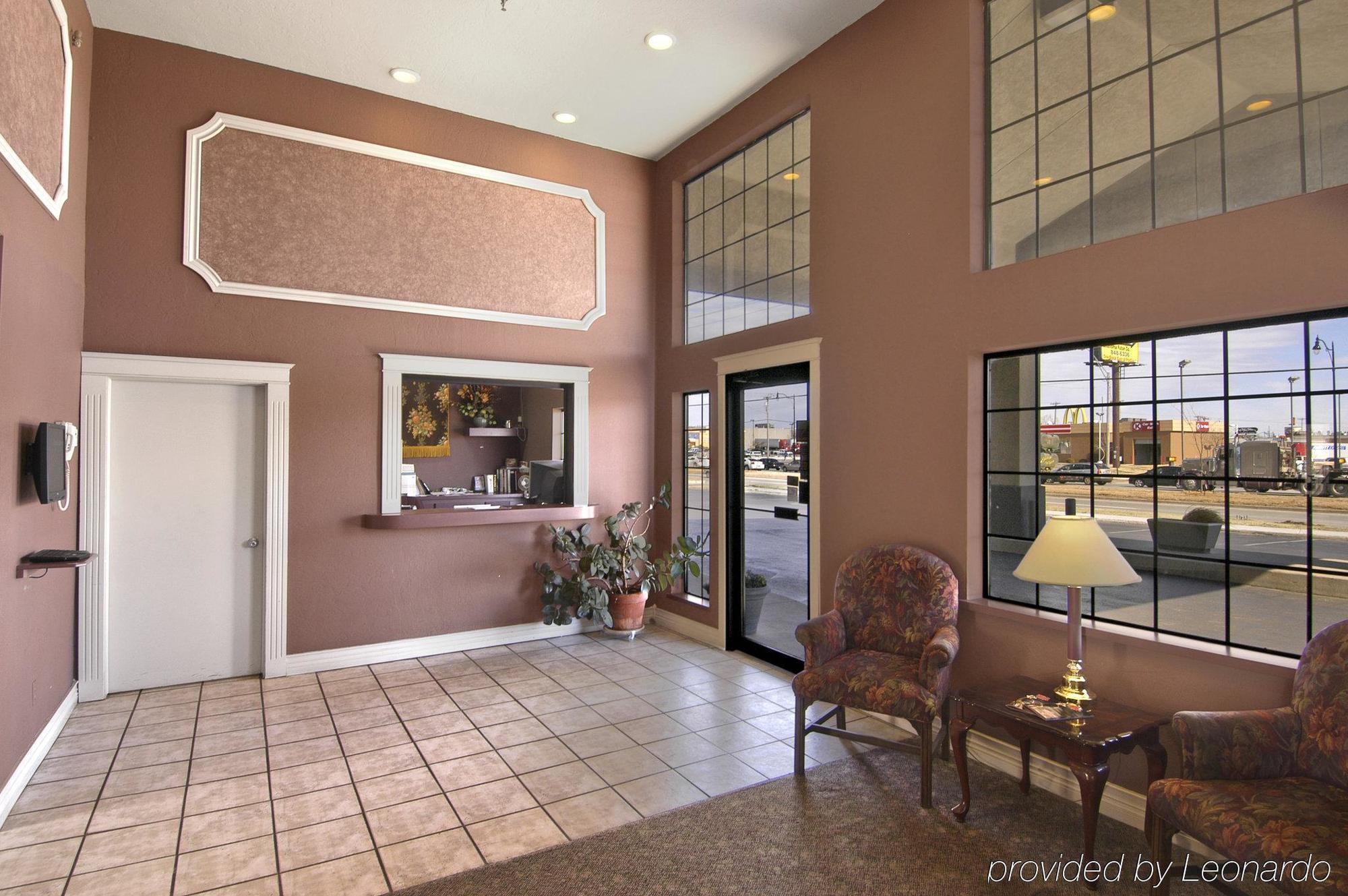 Super 8 By Wyndham Airport Fairgrounds West Motel 2*