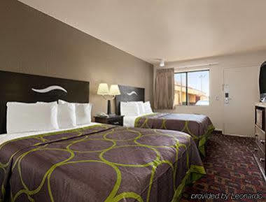 Super 8 By Wyndham Airport Fairgrounds West Motel 2*