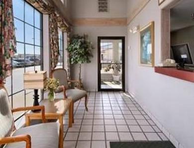 Motel Super 8 By Wyndham Airport Fairgrounds West